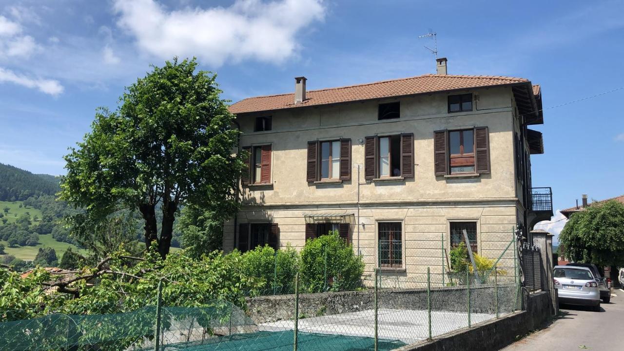 Villa Il Maiale Bianco Bed & Breakfast ซาน เฟเดเล อินเตลวี ภายนอก รูปภาพ