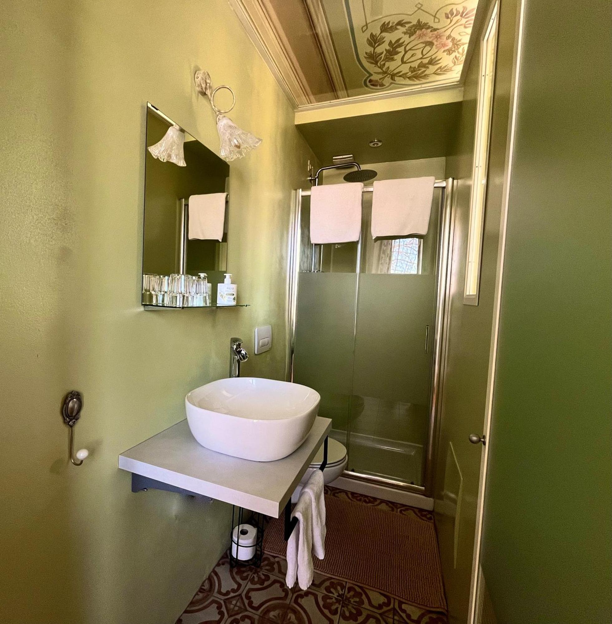Villa Il Maiale Bianco Bed & Breakfast ซาน เฟเดเล อินเตลวี ภายนอก รูปภาพ